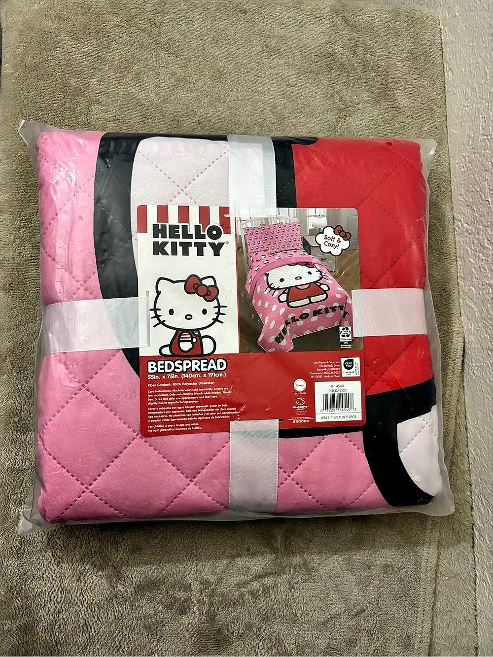 Hello Kitty Polka Dots Quilted Bedspread Pink & Red NWT